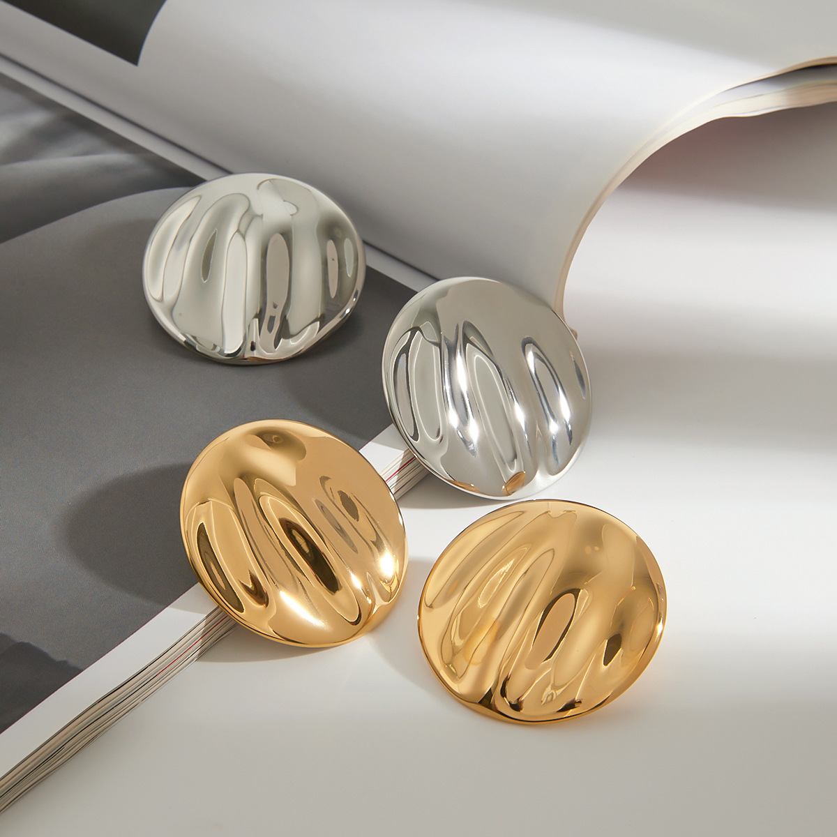 JEDING europa y americana de acero de titanio aretes redondos pendientes nicho de alta calidad pendientes de acero inoxidable joyas pendientes transfronterizos