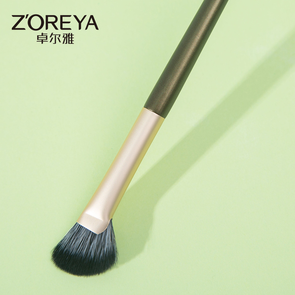 Zhuolya nuevo medio ventilador nariz cepillo herramientas de belleza al por mayor hoz ángulo oblicuo resalte reparación manchas maquillaje cepillo