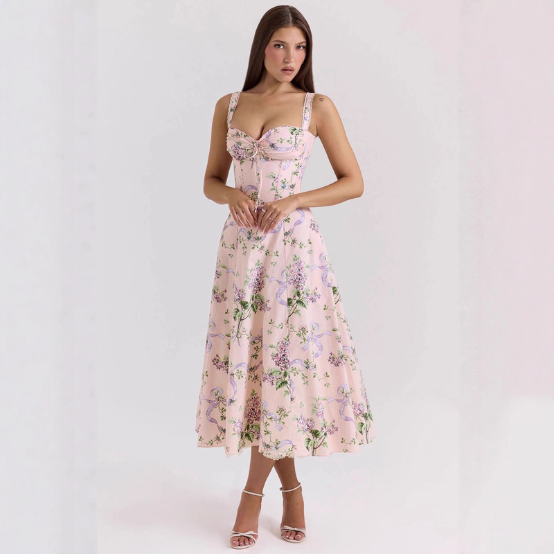 2025 European and American Autumn New Arrivals Sweet and Spicy Style Vacation Slim-Fit Printed Spaghetti Strap Lace Trim Large Hem High-End Dress