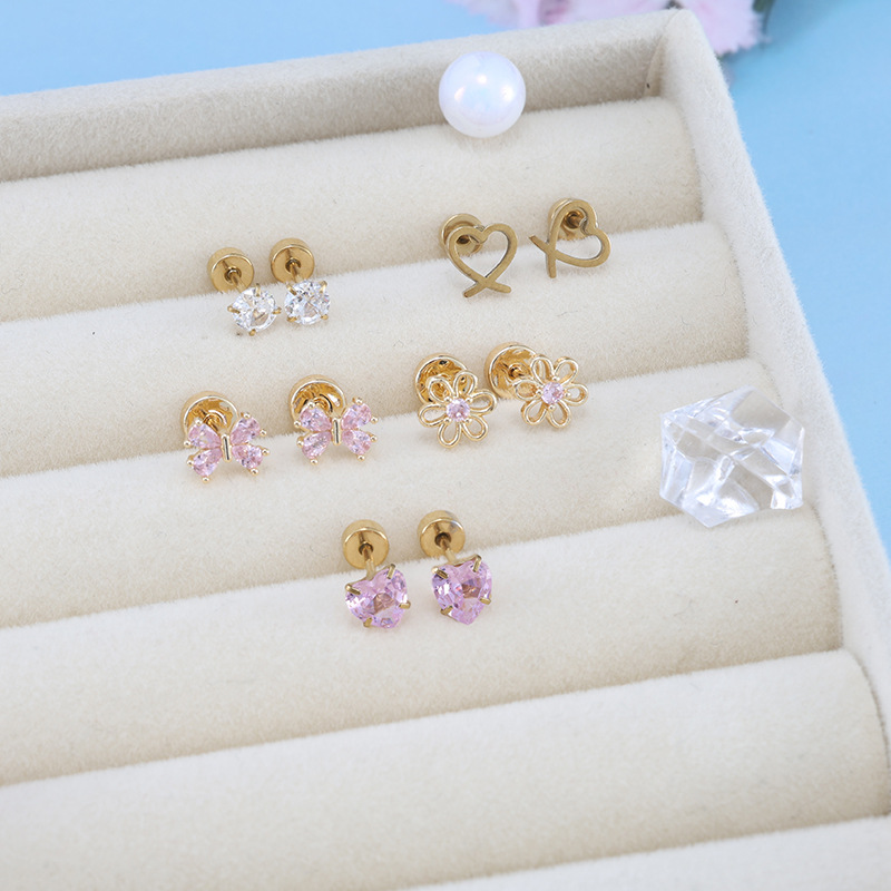 Labret piercing jewelry detail image