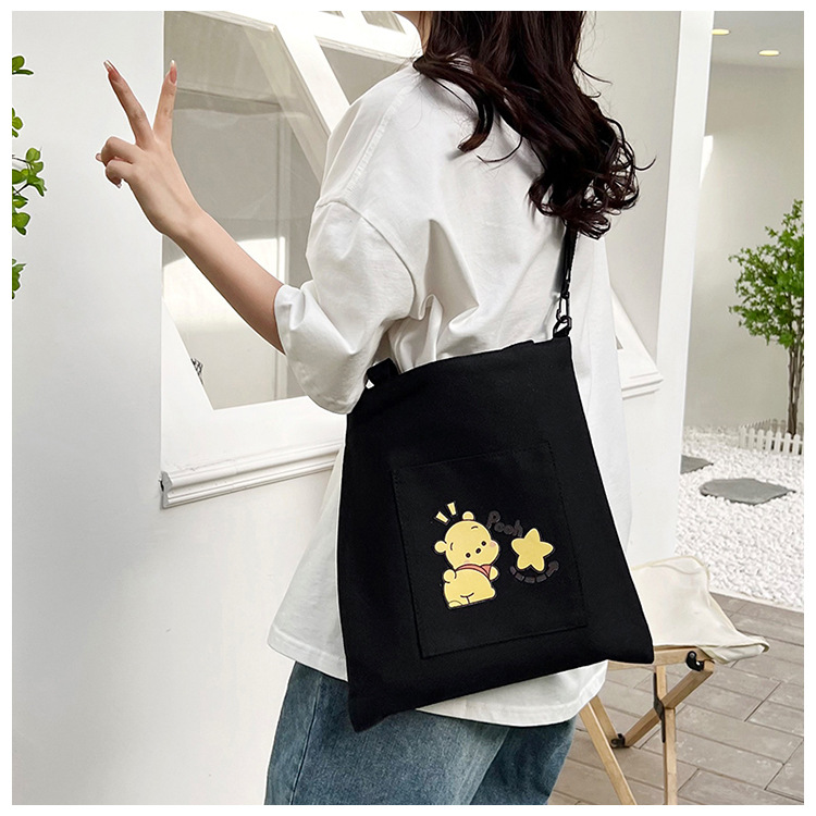 New high-appeartion-level hand-held tote bags are selling well, large-capacity single-shoulder crossbody bags, and wholesale canvas bags for junior and senior high school students undefined