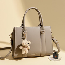 �羳�¿���Ƥ���K����r��ͨ�ڹ��İ���������Ů���°��ٴ������