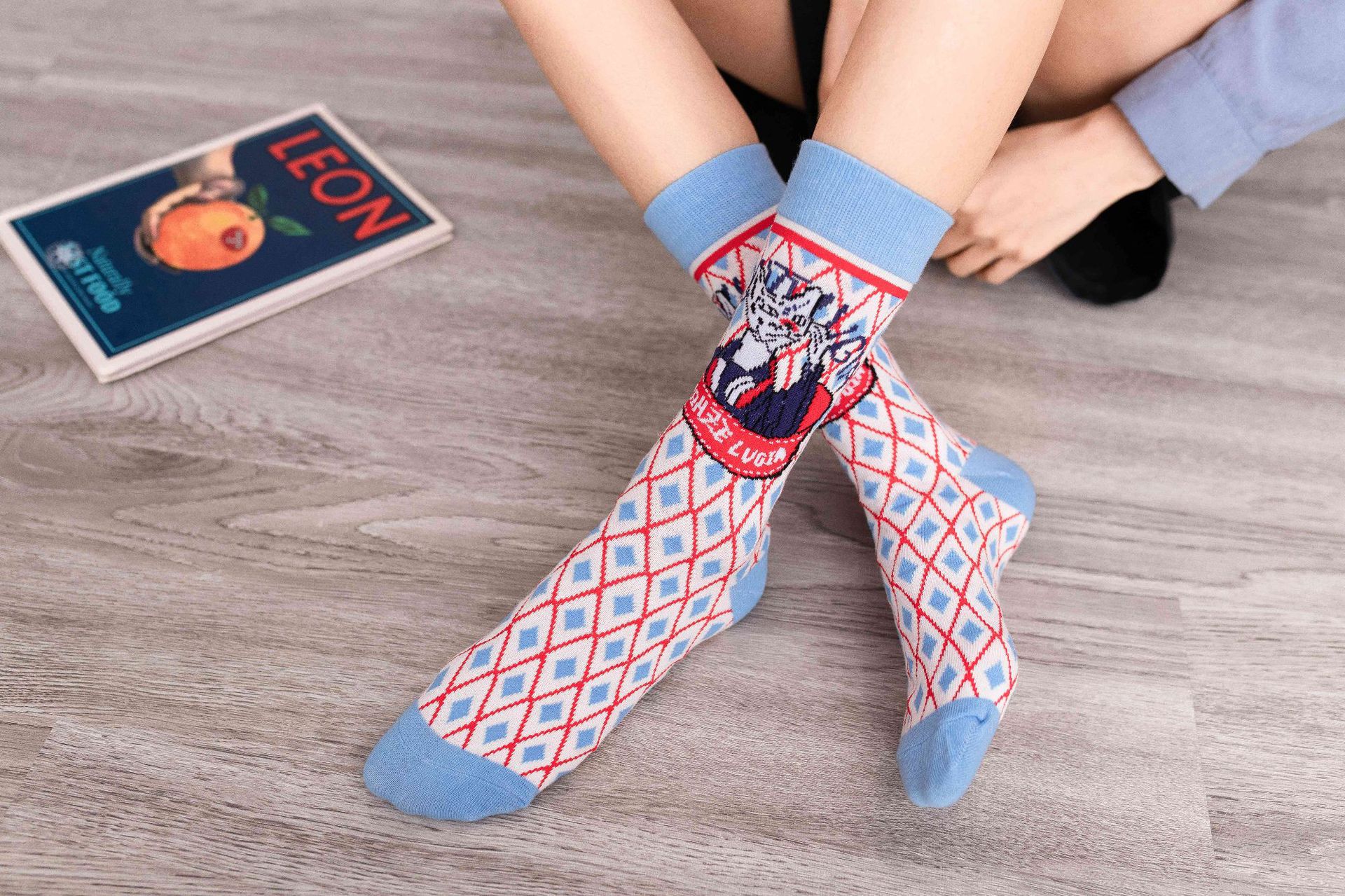 Cute Colorful Cartoon Free Size Women's Cotton Mid-calf Socks display picture 3