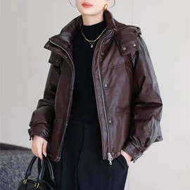 女式皮衣;羽绒服