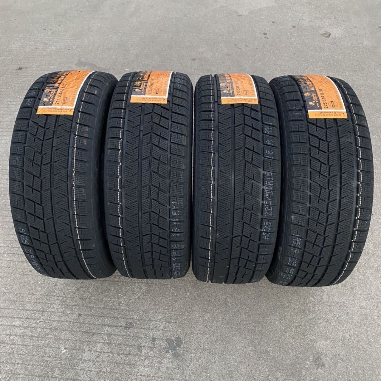 Winter anti-skid snow tire 215/55R17 is suitable for Hanteng v7 Changan cs35plusx5 Zhongtai T300