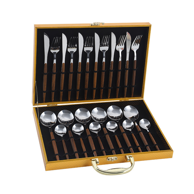 Amazon popular vajilla de acero inoxidable 24 piezas traje portugués mango de grano de madera cuatro piezas principales cuchillo de comida occidental, tenedor y cuchara traje