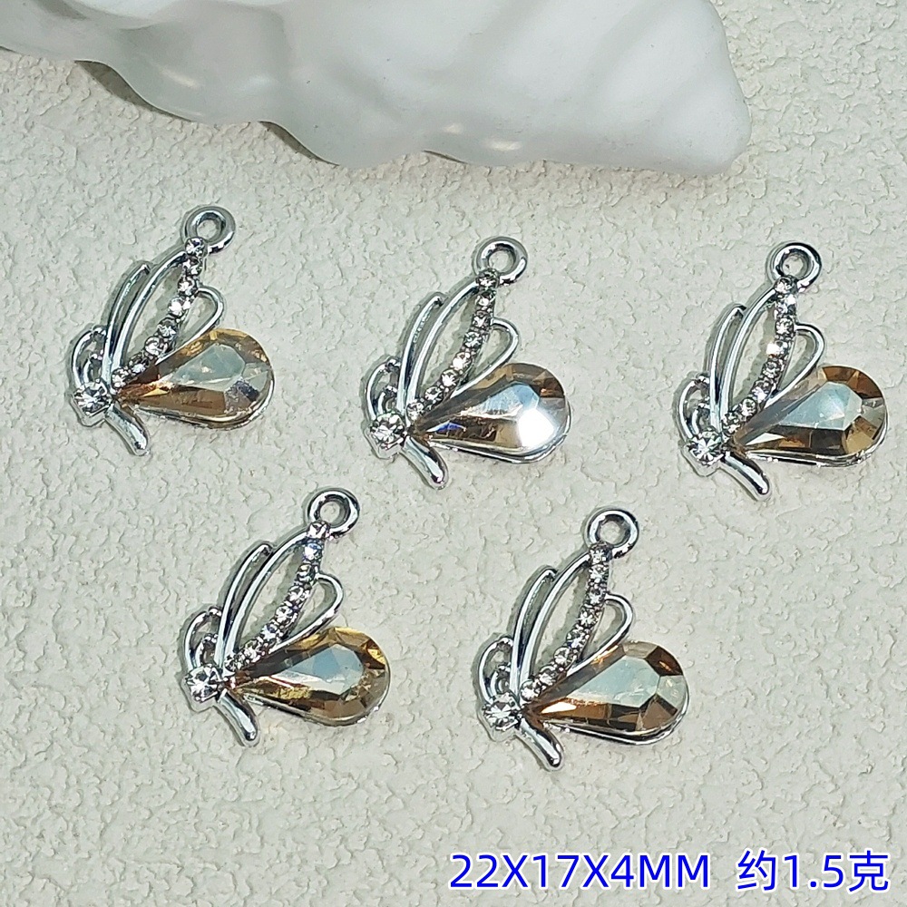 Exquisitos accesorios de joyería colgante de diamante de alta protección ultravioleta al por mayor collar DIY artesanal colgante de materiales de ropa de pulsera