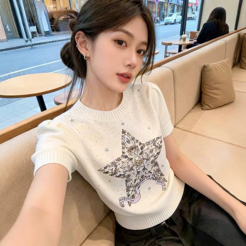 2026 Spring/Summer New Style Light Luxury Slimming Top Casual Round Neck Knitted Sweater Women's Slim Fit Short Sleeve