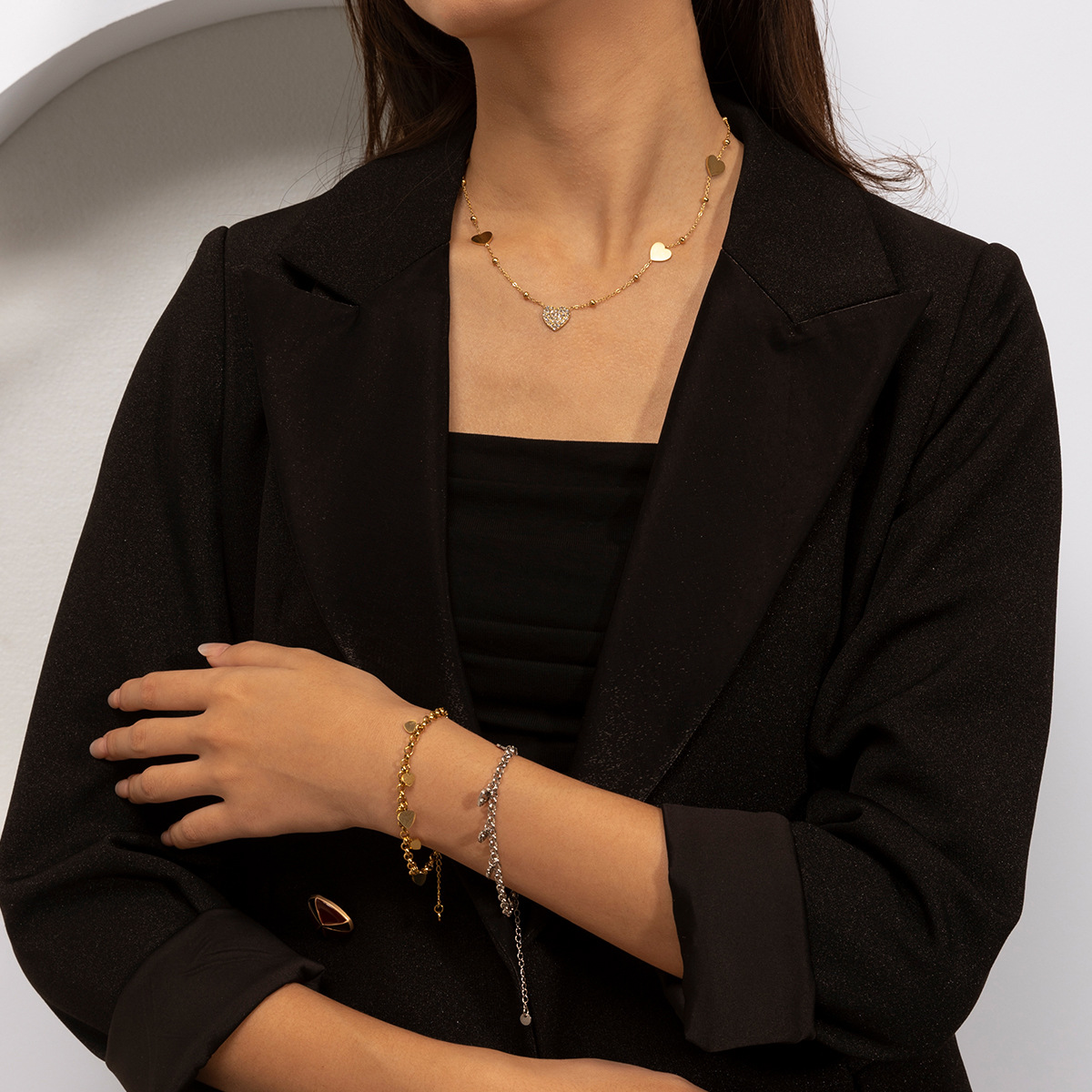 Collar de acero inoxidable para mujeres no se desvanece amor incrustado collar de zircon ligero lujo nicho ventas calientes transfronterizas image 3