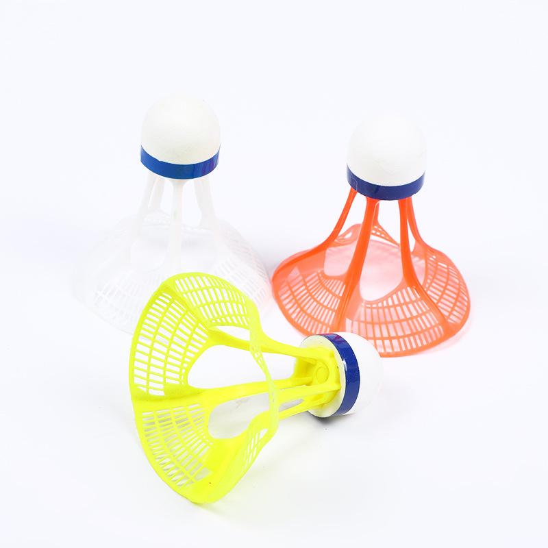 Nuevo a prueba de viento bádminton importado bola cabeza adulto estudiante entrenamiento interior y al aire libre bola 3 paquete a prueba de viento bola