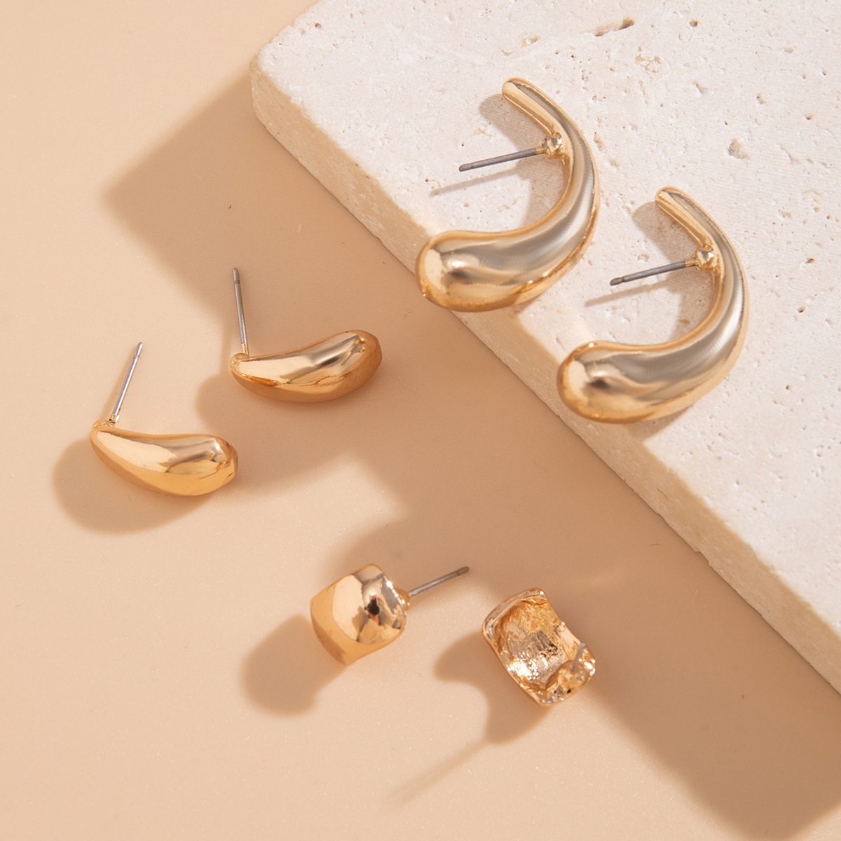 9g Weight Alloy Ear Needle Material Ear Cuffs, Ear Studs Classification 1 Set, 1 Pair Quantity Casual, Street Occasion CCB, Alloy Material Geometric Pattern All Seasons Season Women's Gender Polished Finish Plating Design Retro, Commute Style 1 Set 1 Pair Retro Commute Geometric Plating CCB Alloy Ear Cuffs Ear Studs 16