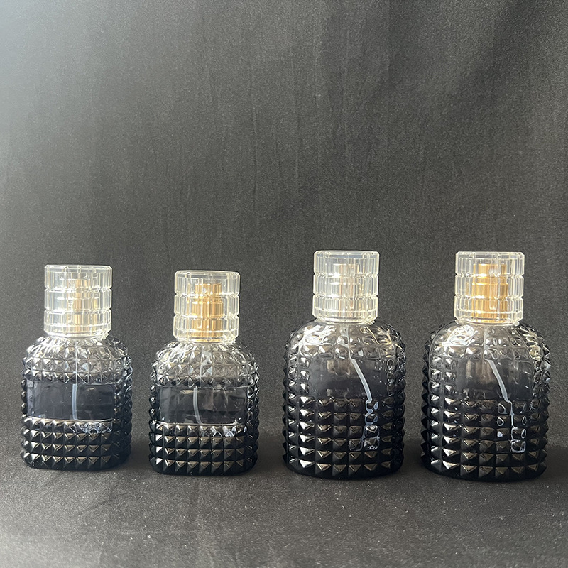 现货B149-30ml-50ml菠萝形螺口玻璃香水瓶化妆品分装便捷喷雾空瓶