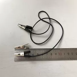 连接器;绝缘套管;墙壁插座