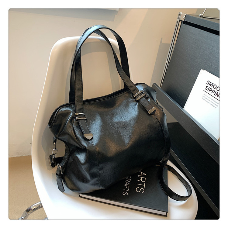 New fashionable European and American women's bags, retro and simple single-shoulder bags, large-capacity high-quality handbags, elegant crossbody bags are in stock undefined