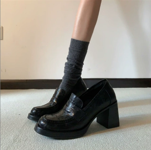 [8cm Mute] Туфли на толстом каблуке рафу дикие пригородные ретро первый слой мягкой кожи на высоком каблуке кожаные туфли для женщин