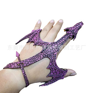 跨境Leather Hand Dragon bracelet皮革手龙手链塑料手腕装饰品-阿里巴巴
