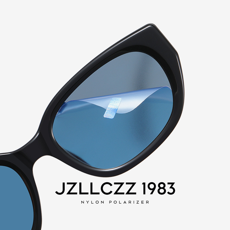 gafas polarizadas de nylon, gafas de sol especiales de vacaciones, gafas de sol de alta definición, nuevas moda en stock image 4