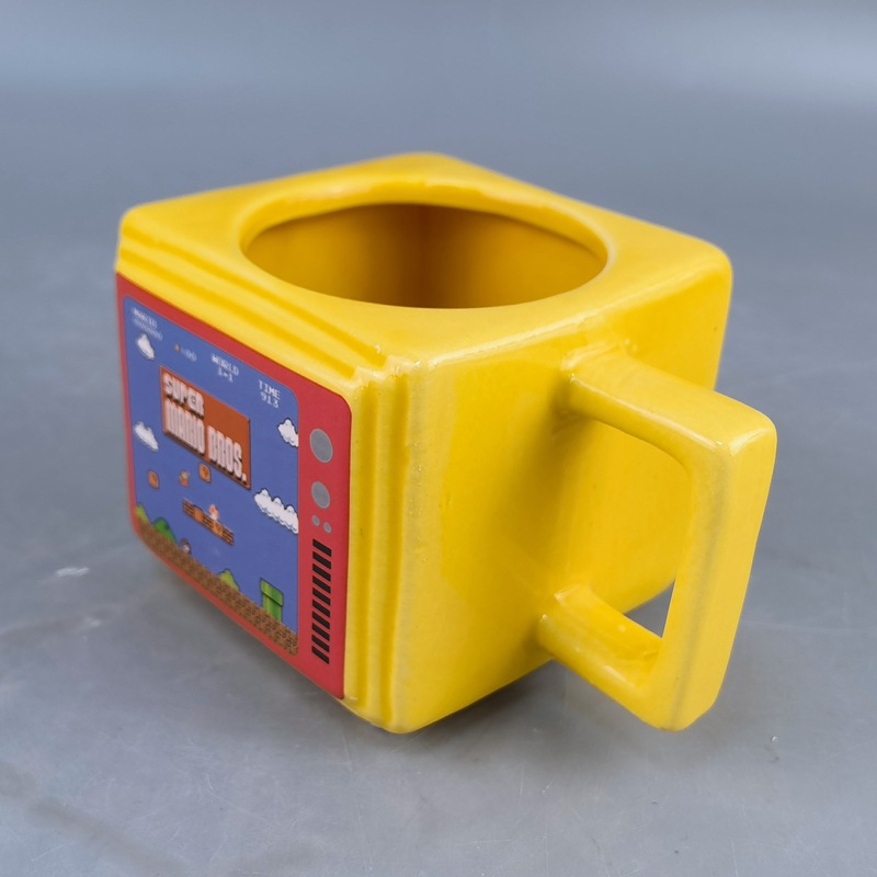 Creativo modelo de televisión de estilo antiguo taza de cerámica retrógrada cuadrada taza de agua casera regalo del día de la madre
