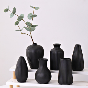 Ceramic Line Vase Living Room Flower Dried Flower Decoration Nordic Creative Ins Style Dining Table Black Ornaments