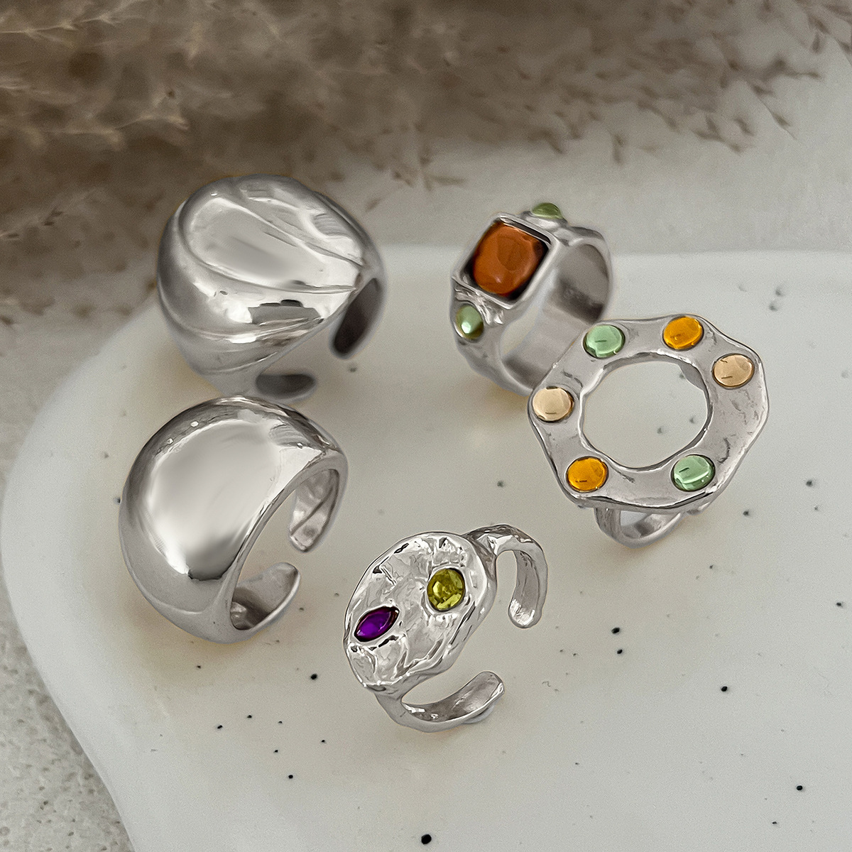 Minimalist Stackable Band Ring Set With Cubic Zirconia For Women_voghion.com