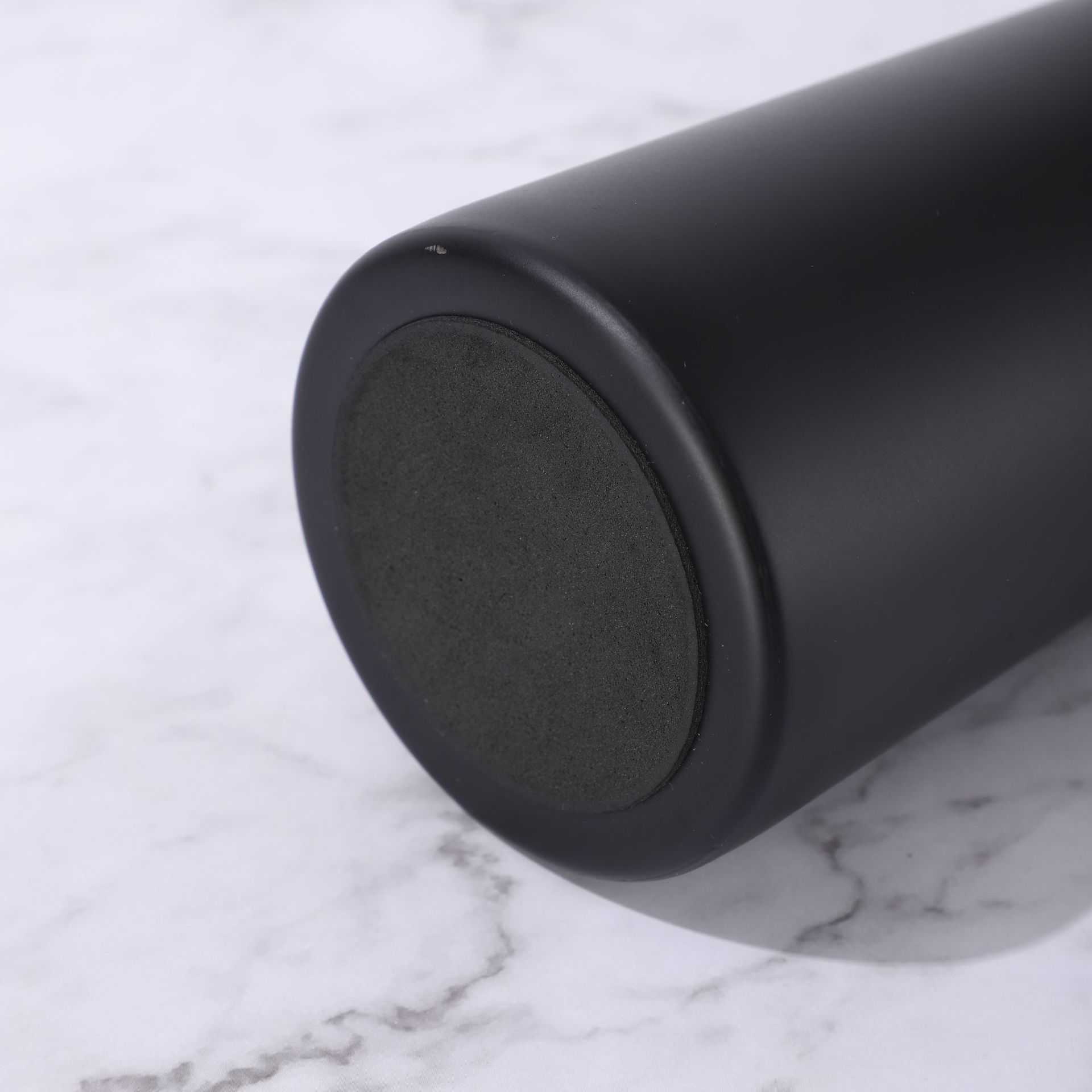 Nuevo espacio simple taza 304 taza de vacío de acero inoxidable una cubierta de doble uso portátil taza de agua pareja taza fábrica al por mayor