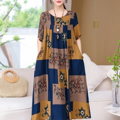 2025夏の新型母半袖人工綿ワンピースの大きいサイズの中年婦人服の中の長い膝のシルクのスカート