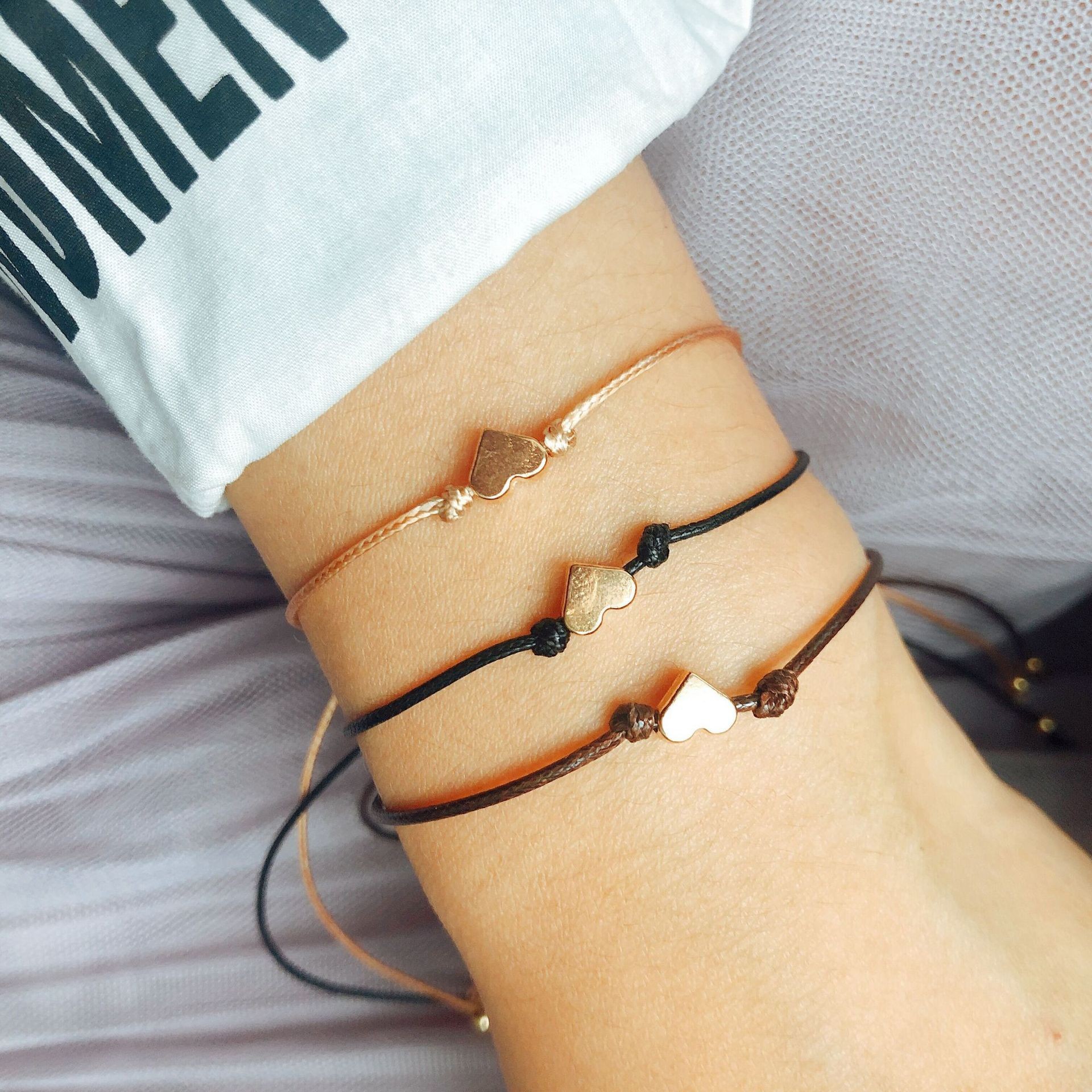 11026922593_1865289862