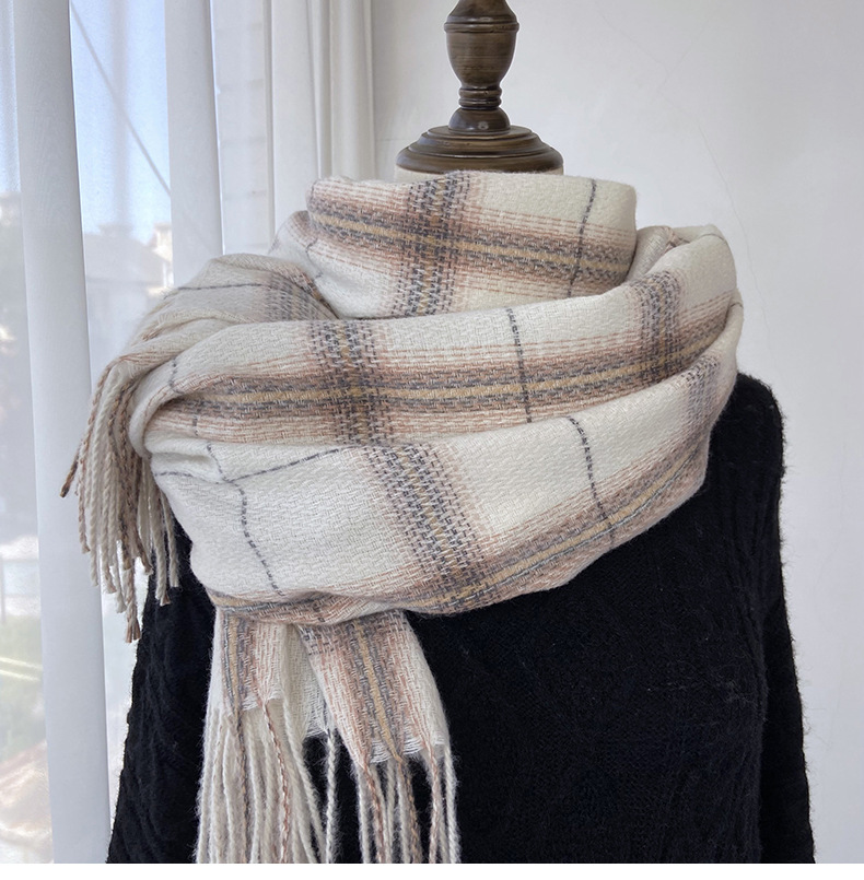 Women's Vintage Style Plaid Imitation Cashmere Scarf display picture 2