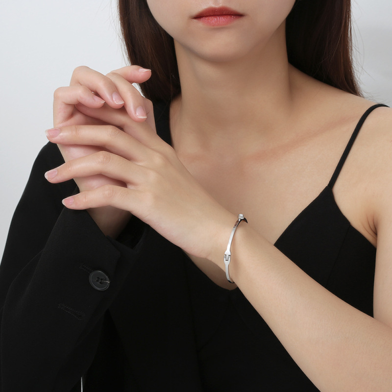 European and American Cross-Border Titanium Steel Evil Eye Simple Fashion Jewelry Electroplated Titanium Steel Zircon Bracelet Fashion Personalized Jewelry European and American Cross-Border Titanium Steel Evil Eye Simple Fashion Jewelry Electroplated Titanium Steel Zircon Bracelet Fashion Personalized Jewelry