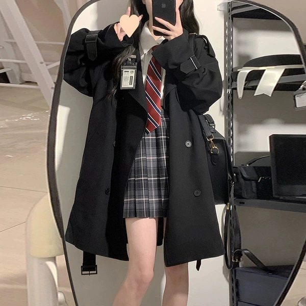 Short black