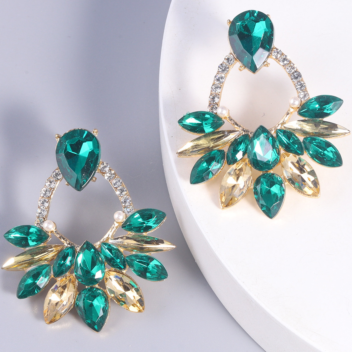 316 Stainless Steel Ear Needle Material Golden Plated Plating Material 1 Pair Elegant Geometric Alloy Drop Earrings