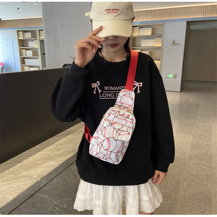 Women's Medium Nylon Ball Streetwear Square Zipper Fanny Pack display picture 16