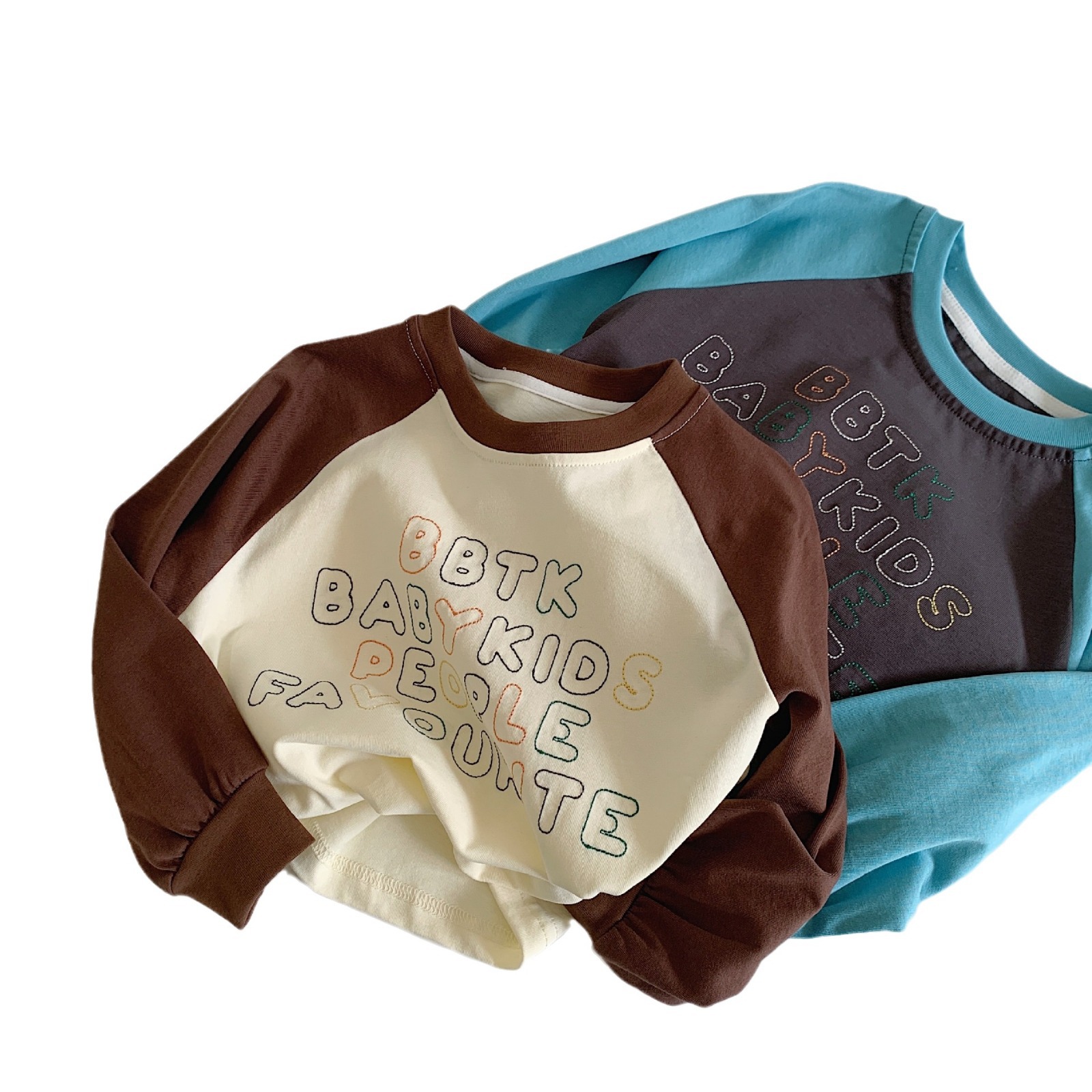 Mai Bao camiseta infantil 2025 primavera algodón nuevo ropa de niño camiseta de fondo extranjera bebés tendencia de blusa universal