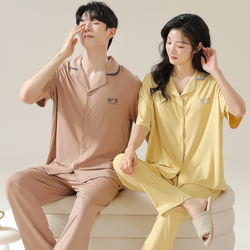 Pajamas de pareja moda para mujeres primavera y verano, pantalones de mangas cortas, ropa delgada para hombres y mujeres, cardigan, set grande