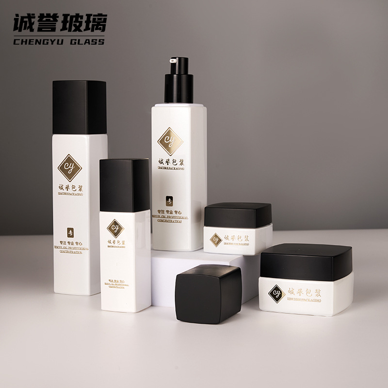 烫金丝印膏霜瓶方形护肤品玻璃套装瓶可印logo粉底液精华液分装瓶