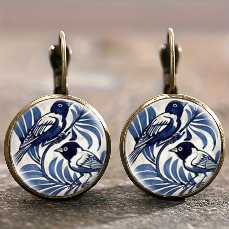 Fashion retro French glass bird earrings-alloy iron earrings, suitable for daily wear and gifts