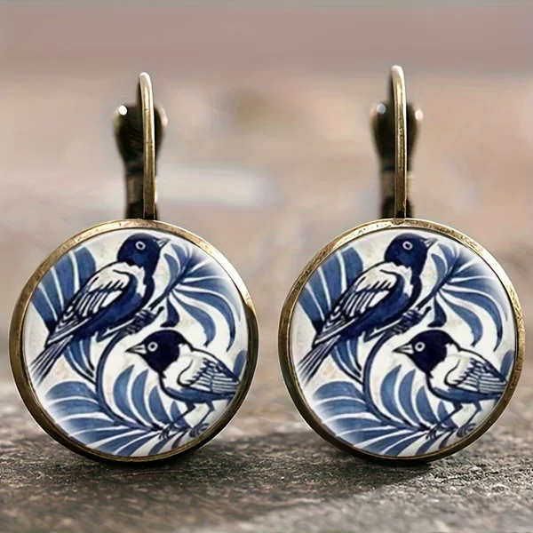 Fashion retro French glass bird earrings-alloy iron earrings, suitable for daily wear and gifts