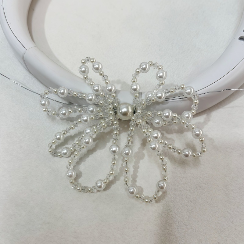 Elegant hairgrip handmade pearl with bow