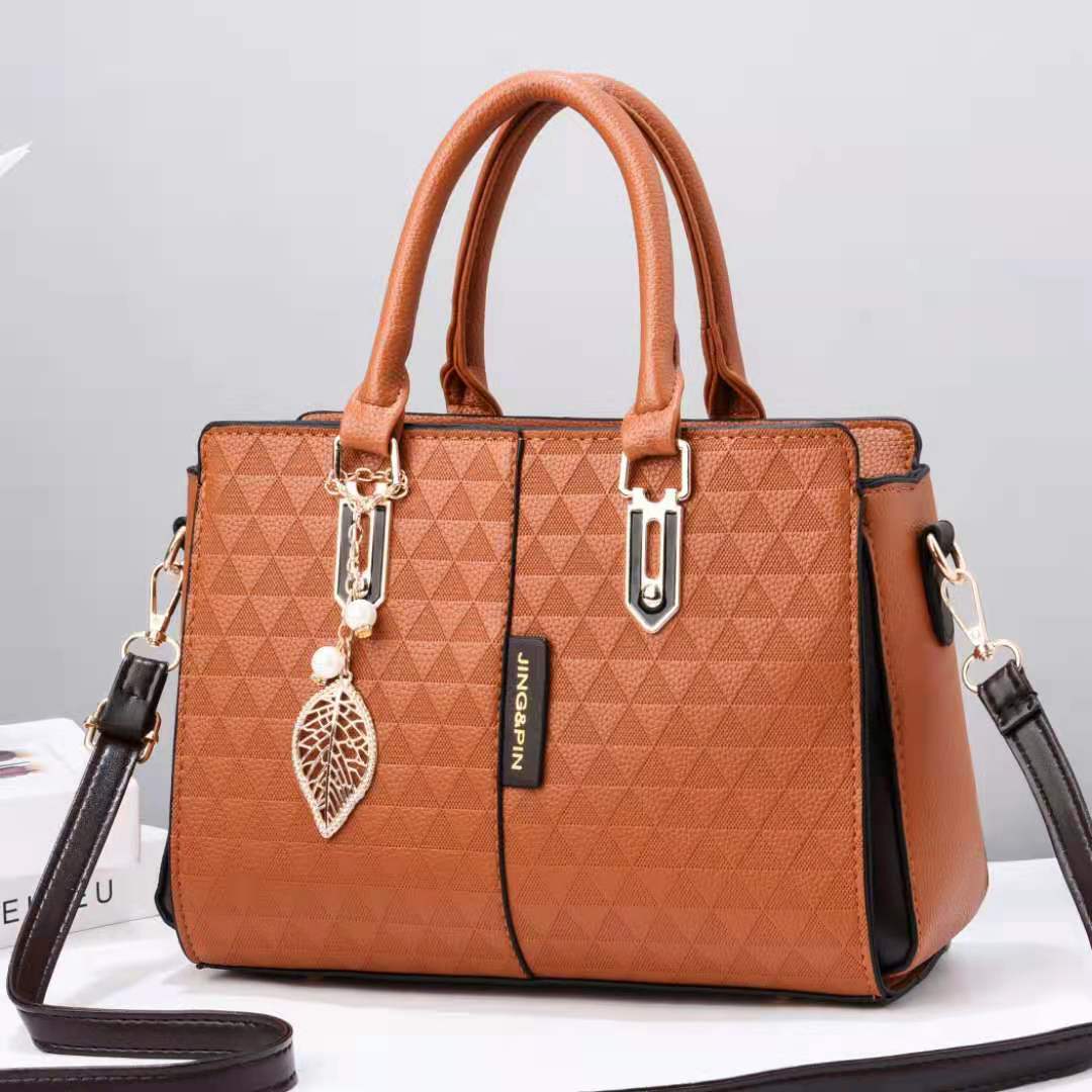 Taizhou bolso de mujer de viaje de mano de gran capacidad bolsa de tendencia transfronteriza de gran capacidad de mujer de mediana edad bolso de hombro
