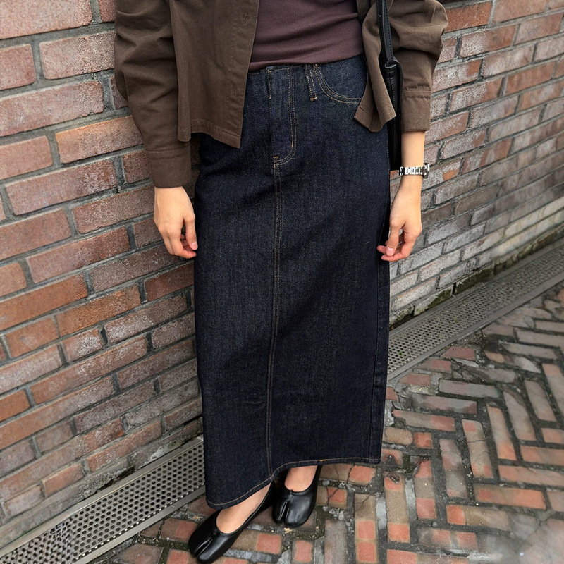 ACME Vintage Washed Dark Blue Denim Skirt for Women, 2026 Autumn New Straight Skirt 70282