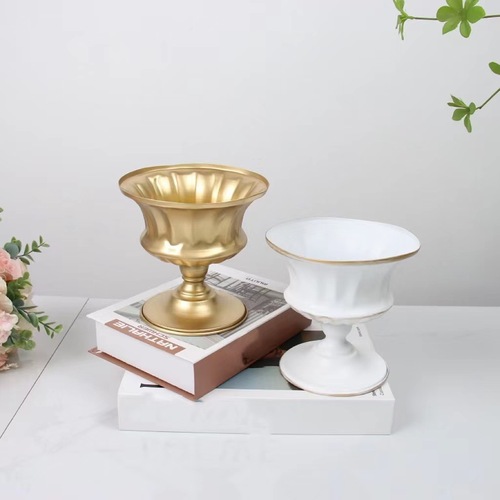 亚马逊热销金色铁艺花盆欧式金属插花器婚礼桌花装饰复古花瓶摆件