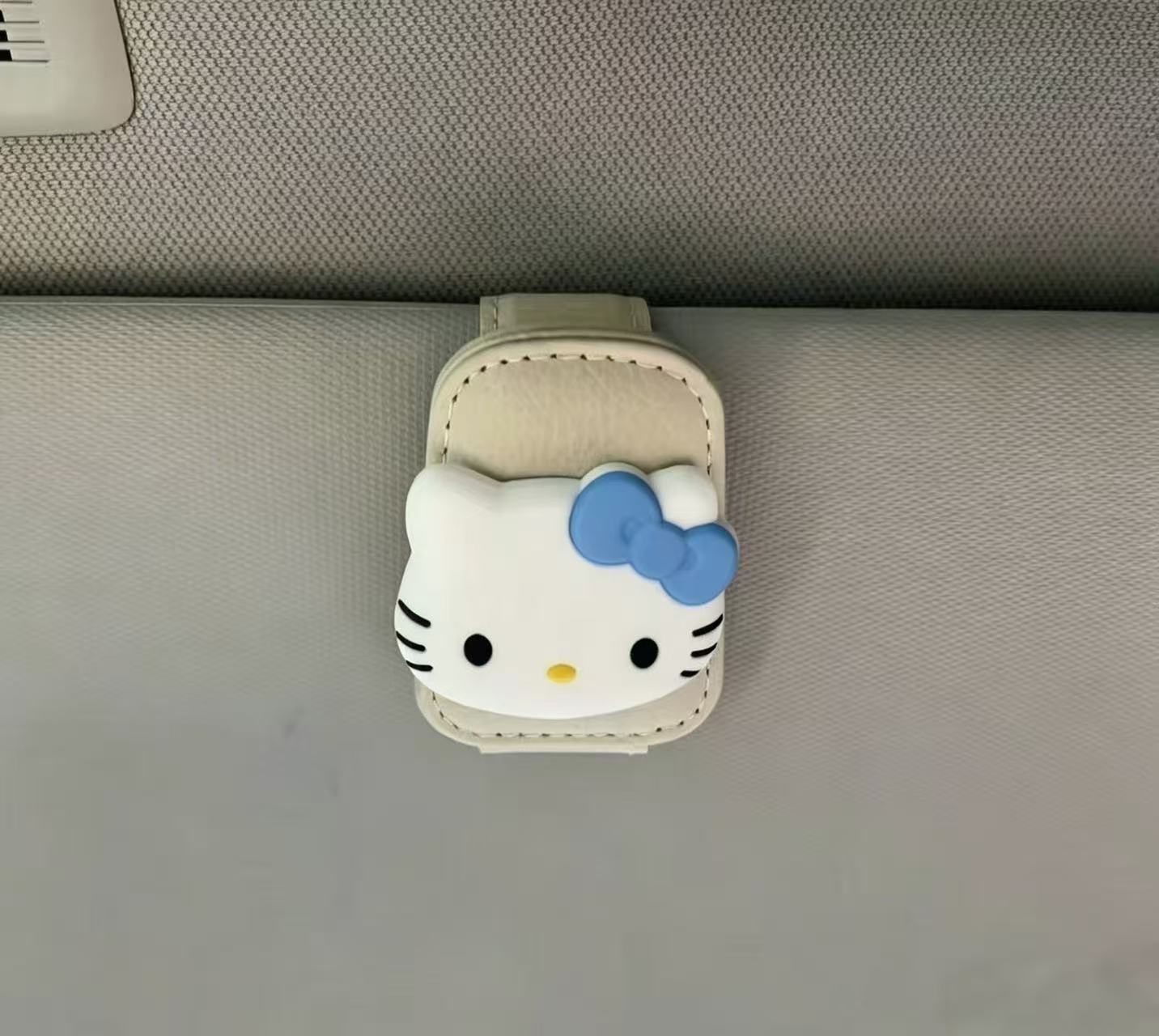 Cute Kt Cat Car Sunglasses Holder, Multifunctional Sun Visor Storage for Sunglasses, Cards, and Cute Receipt Clip