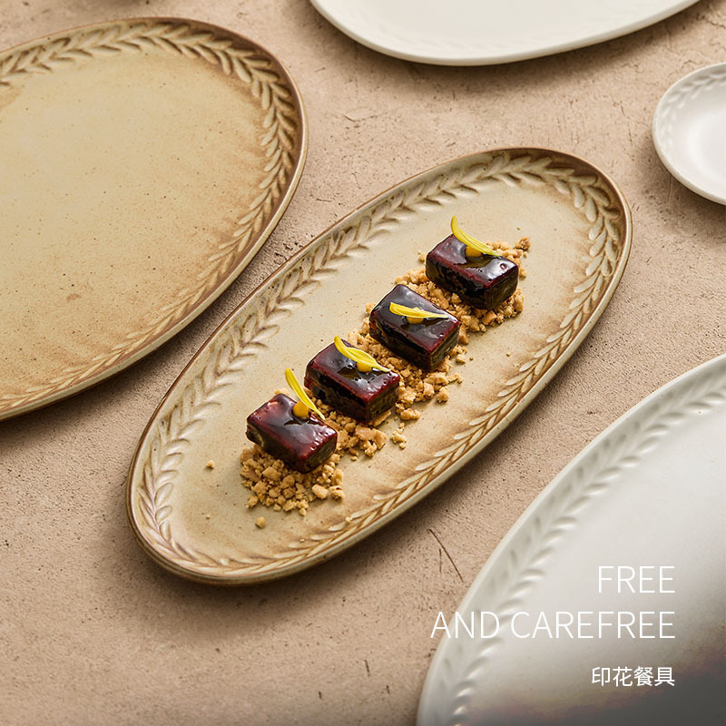Impresión medieval pequeña platos oval platos simples modernos platos de cerámica de alto valor plato de platos de pescado plato plano