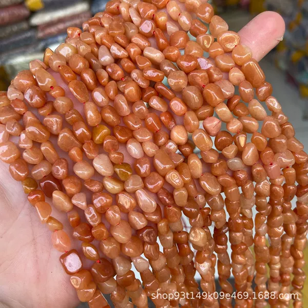 Vertical hole 6-8mm natural red aventurine (about 50 pieces/about 39cm)