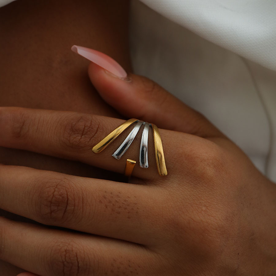 Herrenring Aus Titanstahl Hypoallergen Und Minimalistisch_voghion.com