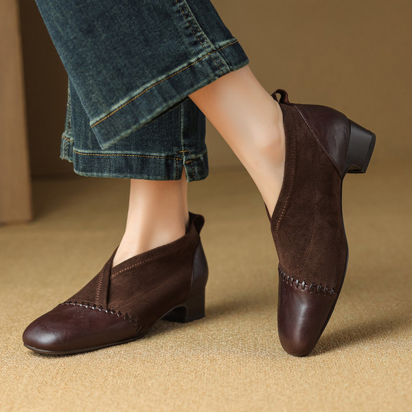 Universal fashionable retro winter low boots square toe