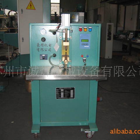 ���ݳϺ���Ӧ��Ƶ��亸������Ƶ�ź�������Ƶ�Զ��㺸��