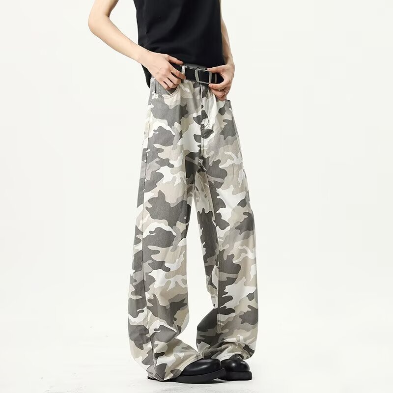Japón de estilo neutro, pantalones de camuflaje de primavera y otoño para hombres, pantalones rectos, temperamento simple, jeans perezosos.