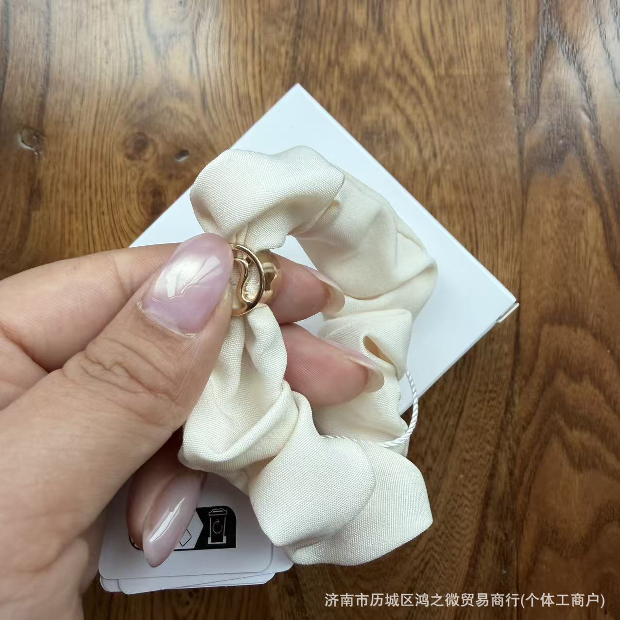 Lu's Chanel-Style Women's Logo Hair Tie, Yoga Sporty Ponytail Hair Rope, Fresh, Sweet, Simple, High Elasticity