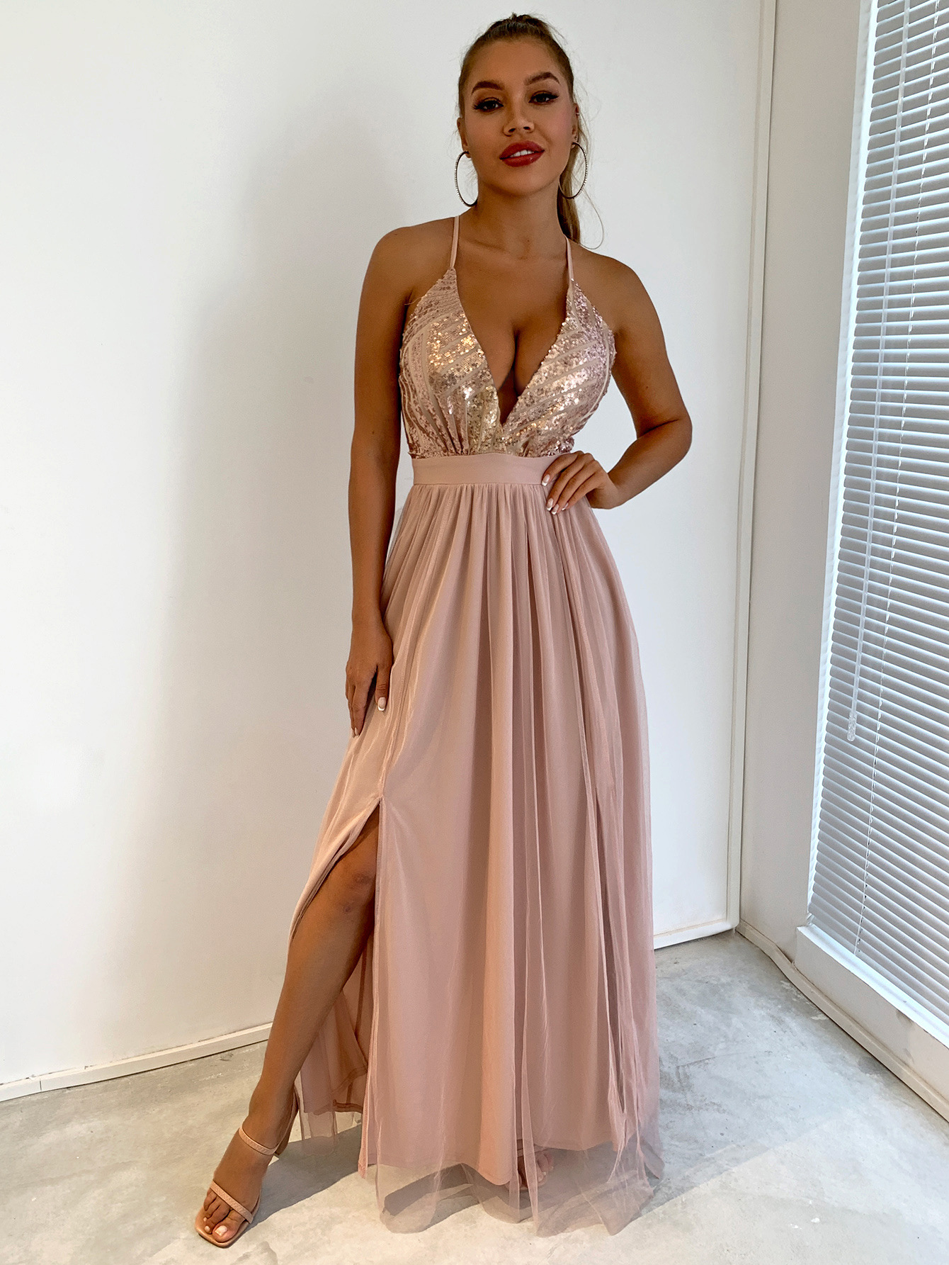 Solid Color Suspenders Slits V Neck Backless Sequin Mesh Prom Dress NSYI112849